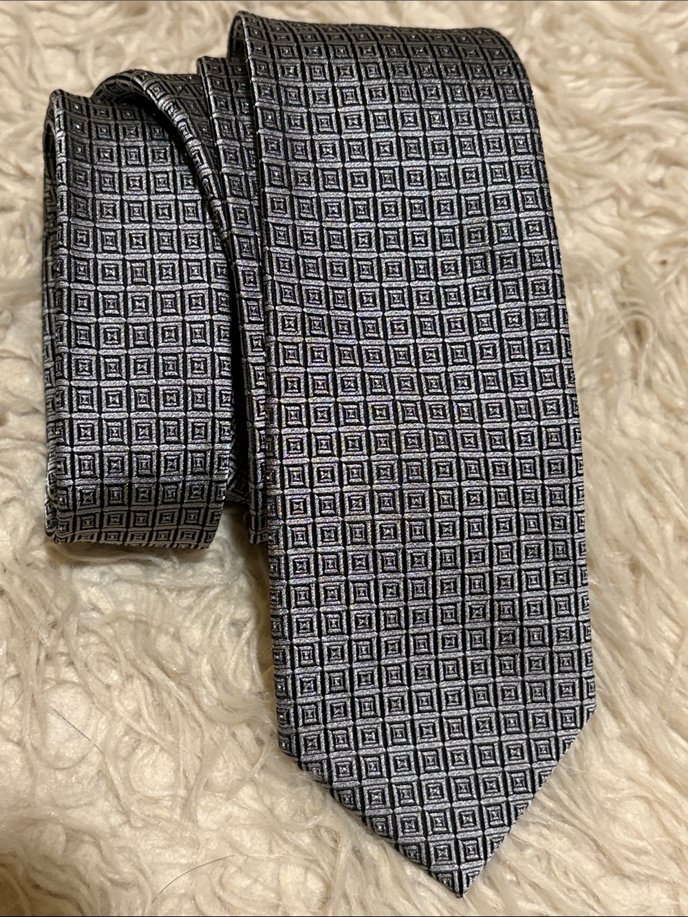 Classic silver  Geometric Men's Tie